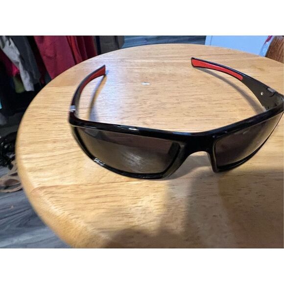 Polarized Sunglasses - Picture 1 of 5